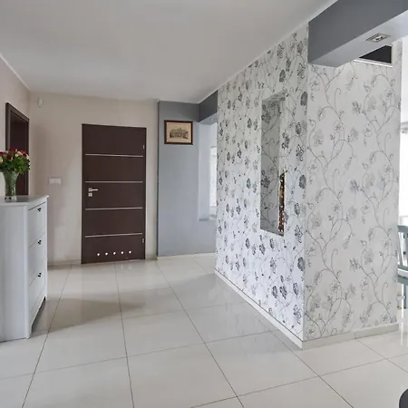 Δωμάτια σε οικογενειακή κατοικία Gracja *