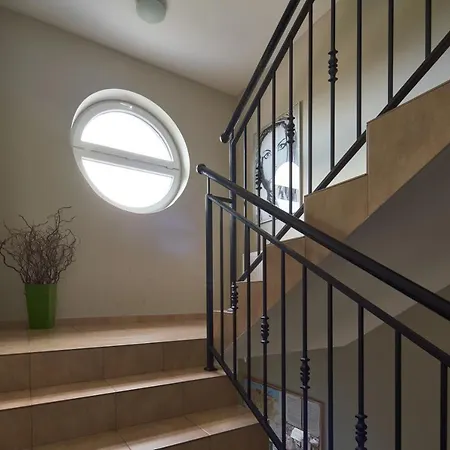 Gracja Δωμάτια σε οικογενειακή κατοικία *